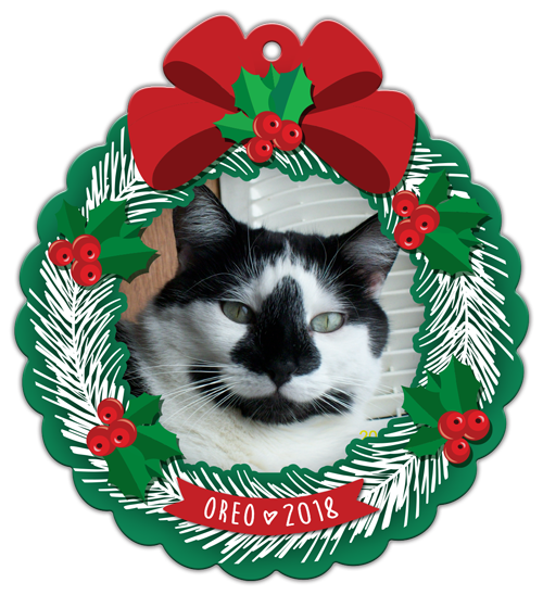 White and Green Wreath thumbnail